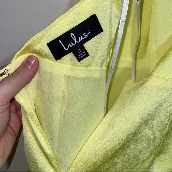 Lulus Perfect Polished Halter Dress in Yellow Sz. Small - Picture 14 of 17